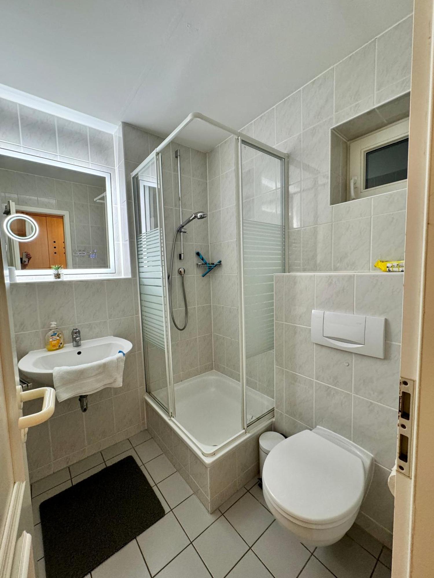 Moewenblick Bakenberg-41 Ferienwohnung Mit Terrasse, Doppelbett, Schlafsofa, Vollstaendige Komfortkueche Dranske Buitenkant foto