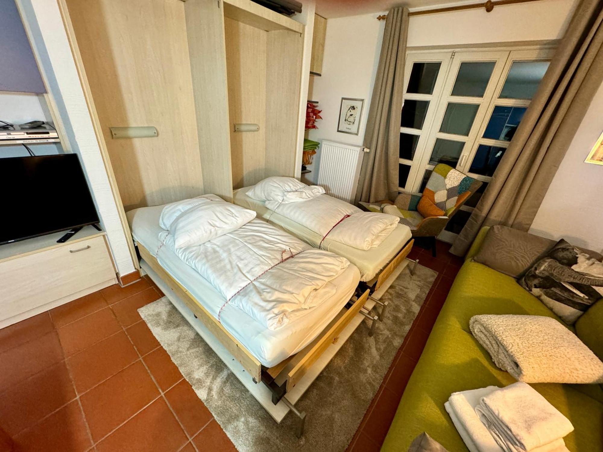 Moewenblick Bakenberg-41 Ferienwohnung Mit Terrasse, Doppelbett, Schlafsofa, Vollstaendige Komfortkueche Dranske Buitenkant foto