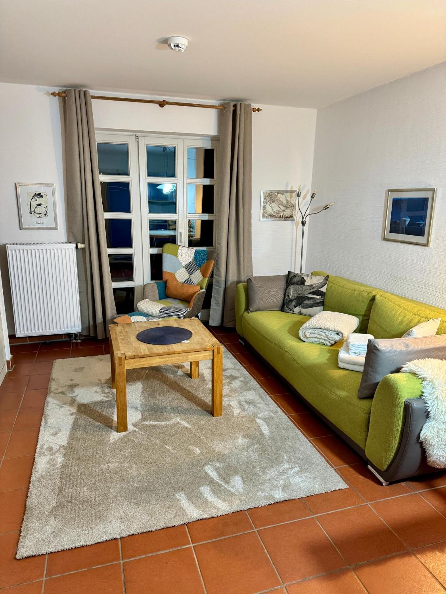 Moewenblick Bakenberg-41 Ferienwohnung Mit Terrasse, Doppelbett, Schlafsofa, Vollstaendige Komfortkueche Dranske Buitenkant foto